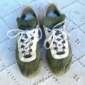 Diadora Women’s Sneakers - Green suede Size US 5.5. Worn and much loved!